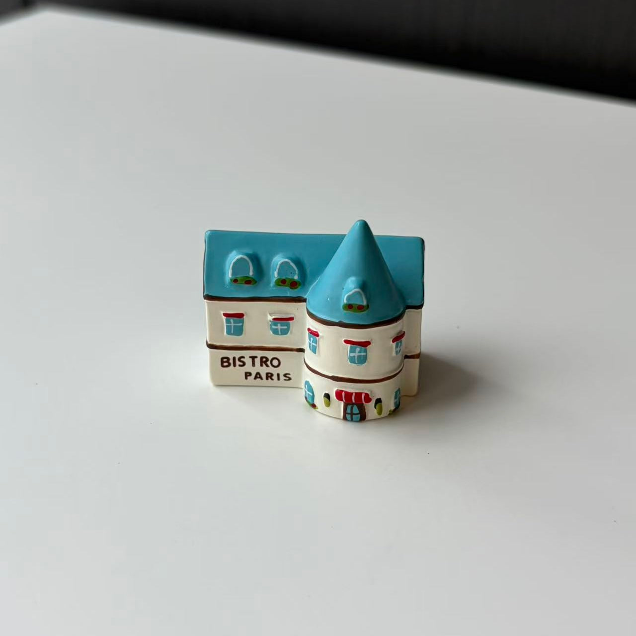 Ornawe Mini Ceramic French Cottage House Figurine – Tabletop Village Decor
