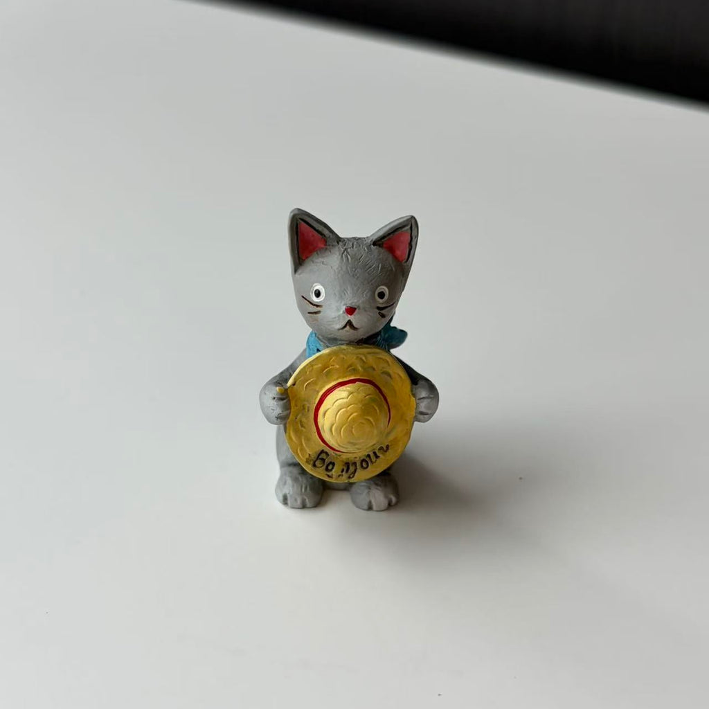 Ornawe Mini Resin Cat with Bow Tie Figurine – Tabletop Animal Decor